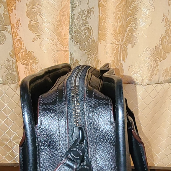 Coach Bond Brief in Signature Leather and Canvas - Picture 6 of 10